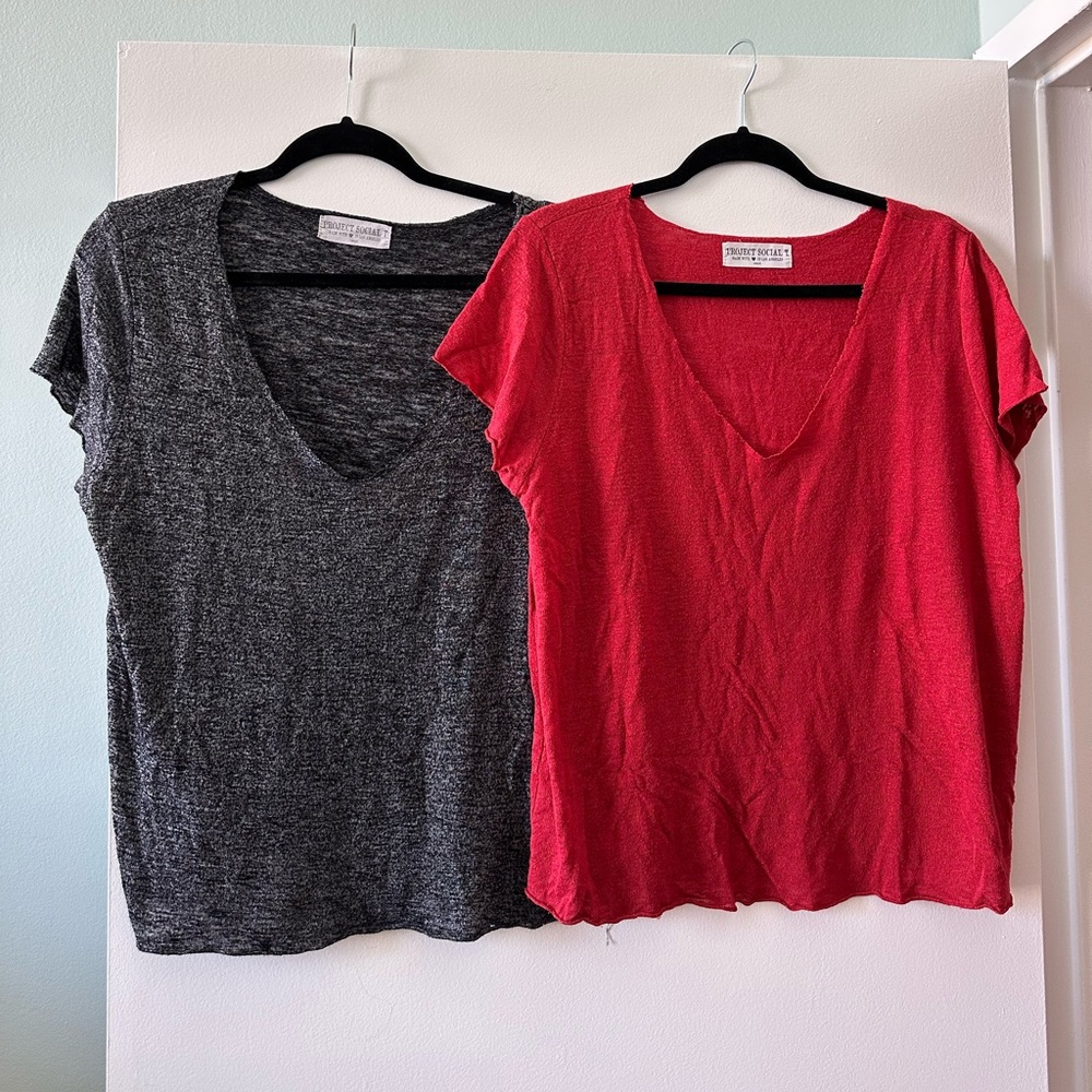 2 project social T V-Neck tshirts: black/heathered Gray and Red